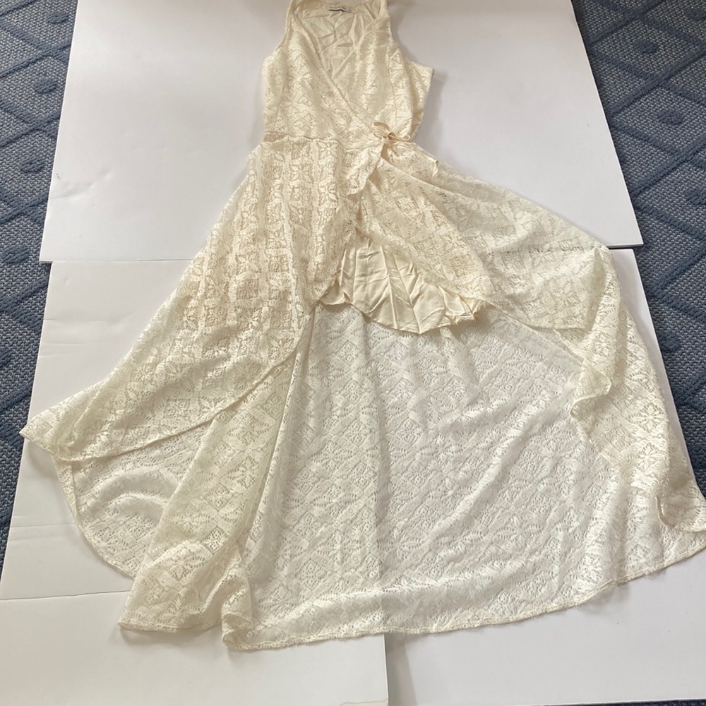 ABERCROMBIE AND FITCH lace dress